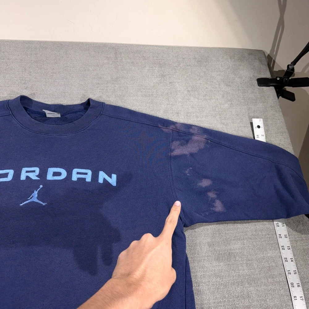 Jordan Sweatshirt Mens Large Navy Blue Fair Bleach Stained Jumpman Logo Crewneck